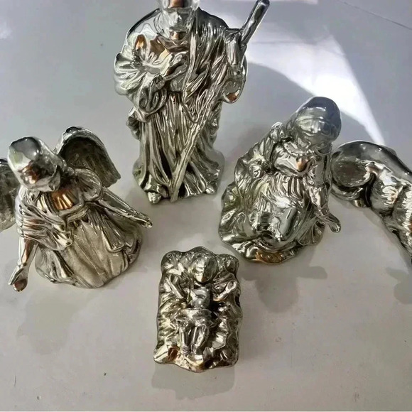 6 Piece Porcelain Silver Plated Nativity Scene Christmas Decor Holidays No Damag - Picture 2 of 12